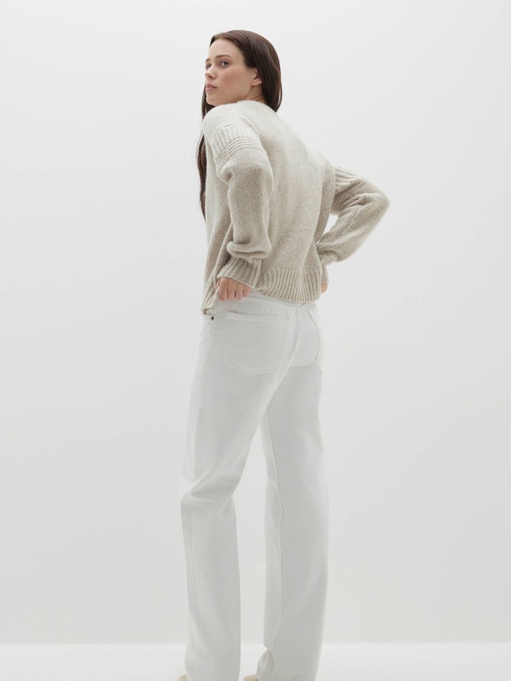 NAKED CASHMERE GISELLE PULLOVER IN ARCTIC GREY - Picture 4 of 10